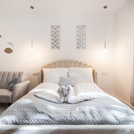 D71 - Central Cozy Suite, Best Location By Bqa Budapest Exteriör bild