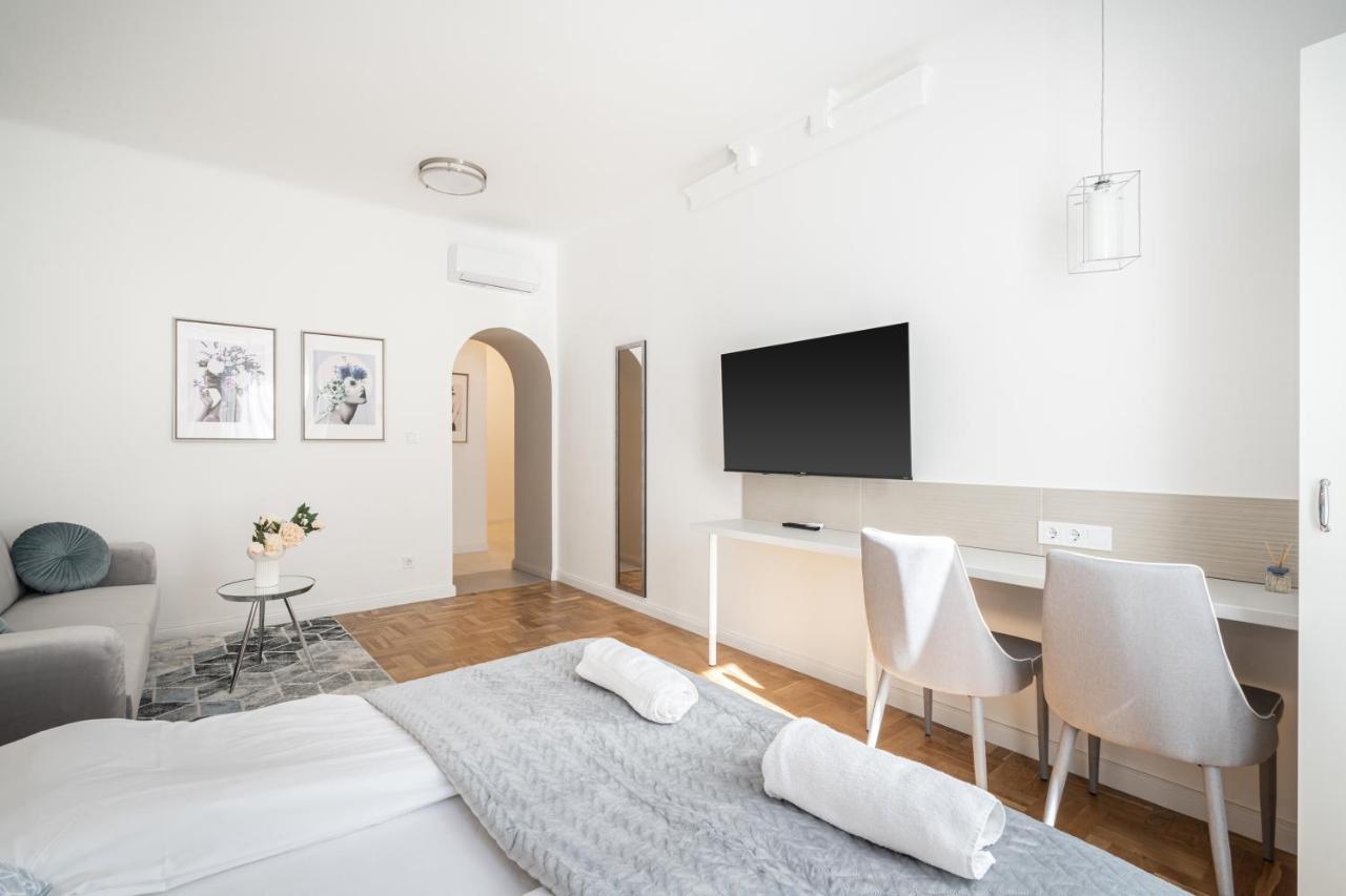 D71 - Central Cozy Suite, Best Location By Bqa Budapest Exteriör bild